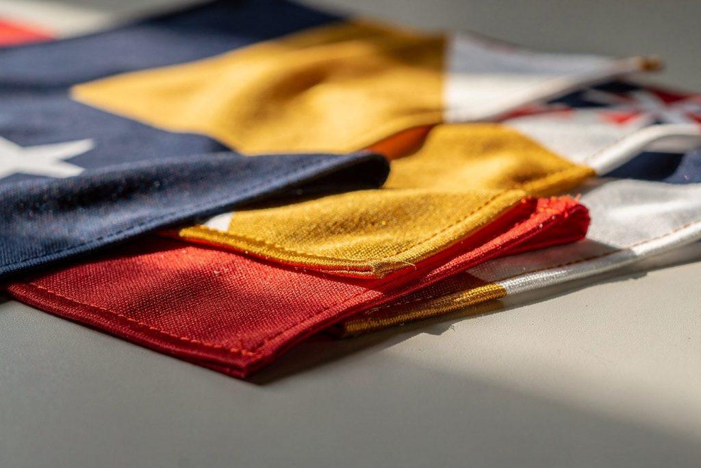 Fahnen und Textildruck als Ergänzung – FRANK Werbung